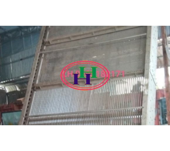 MÁY CÀO RÁC DÒNG SÔNG, CỬA BIỂN